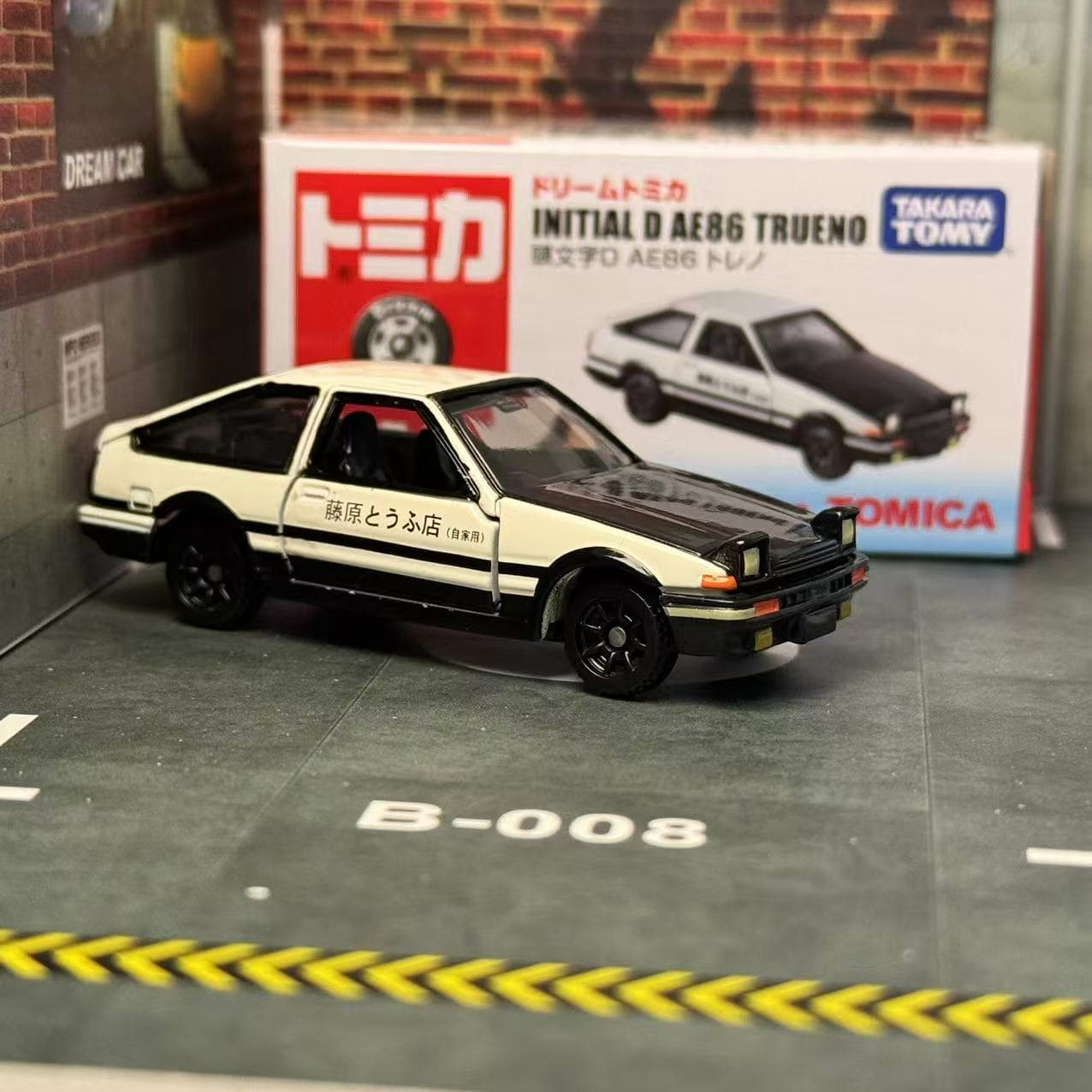 Droom Tomica NR. 145 Initial D - Vintage Collectible Model Cars recensie en prijs